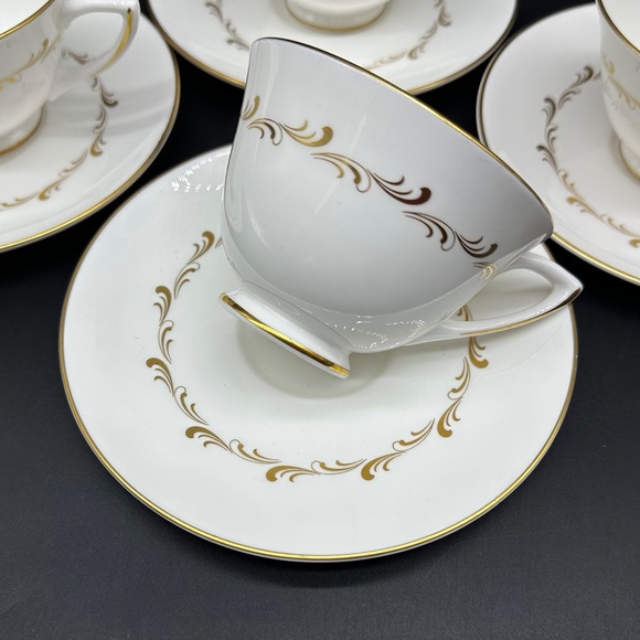 Royal Doulton Rondo Tea Cup Saucer sets(Set of 4) Bone China England - Picture 4 of 6
